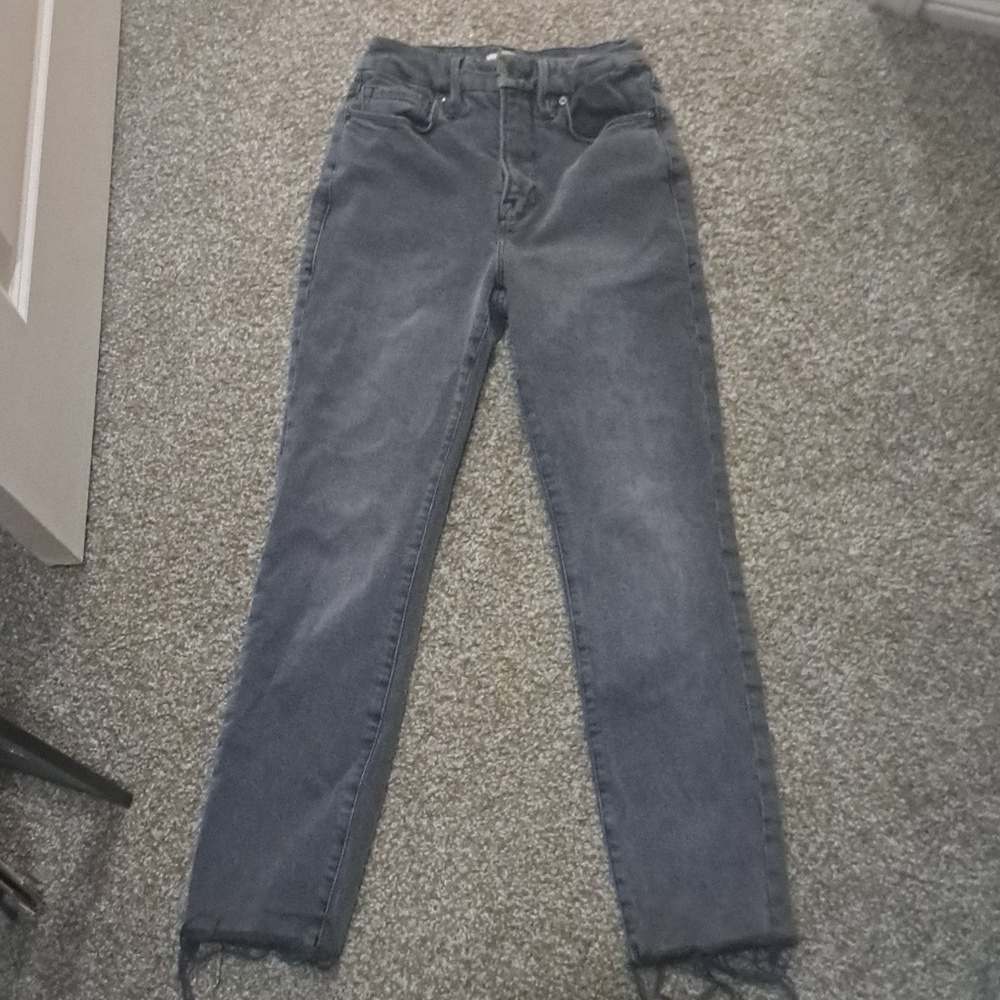 GOOD AMERICAN 0/25 distressed gray jeans, $155.00